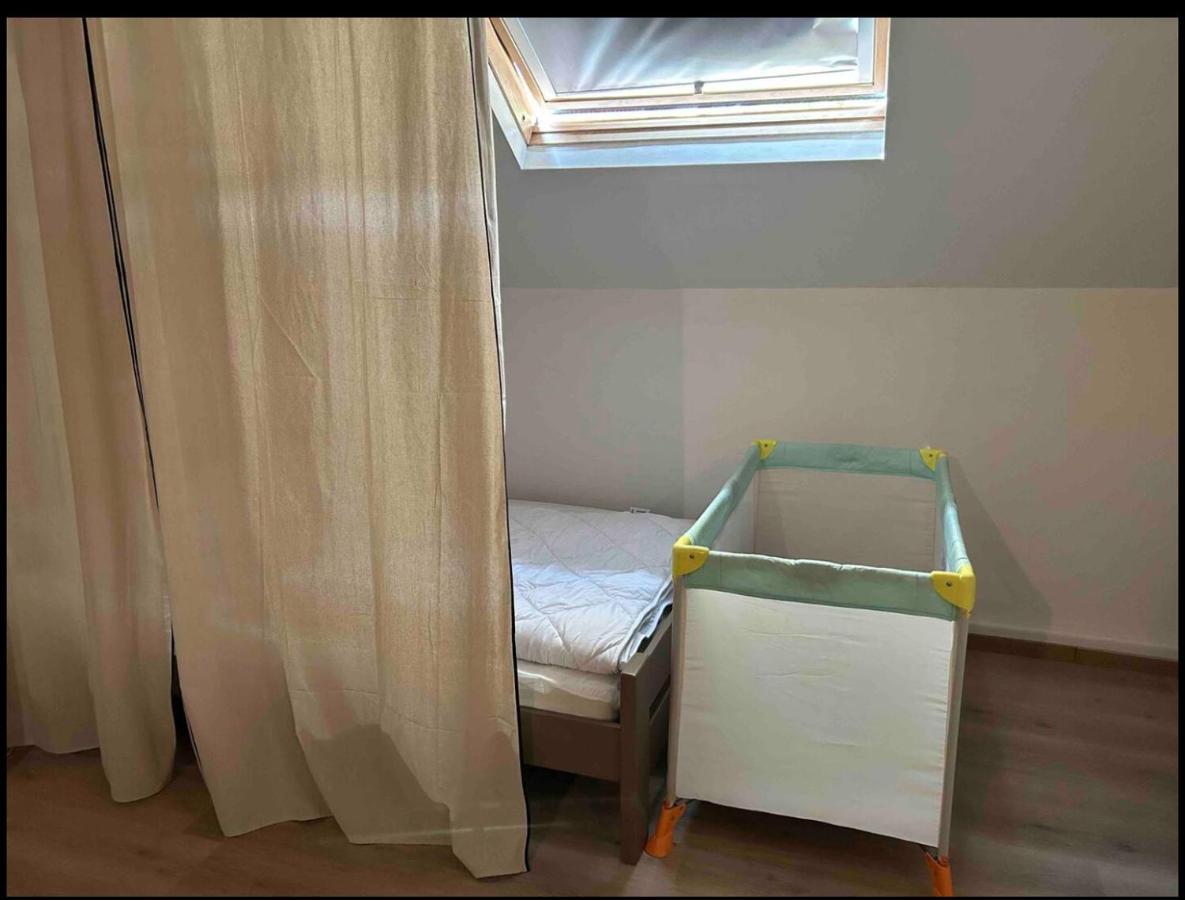 2Pas2Meuse Apartment Waulsort Bagian luar foto
