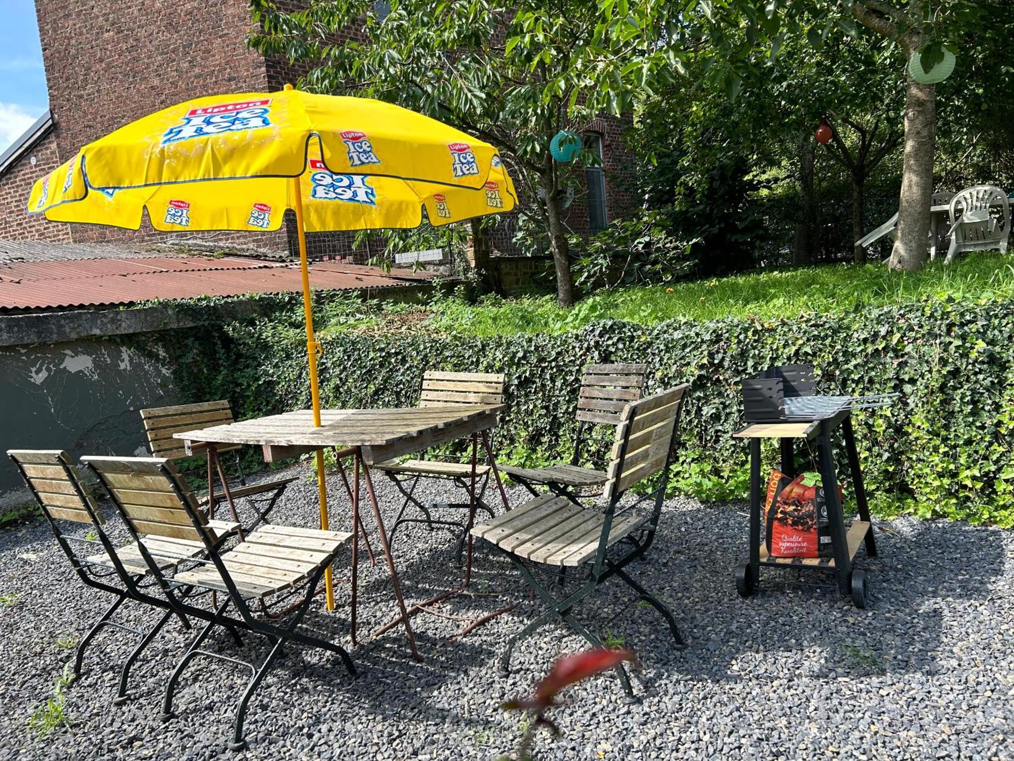 2Pas2Meuse Apartment Waulsort Bagian luar foto